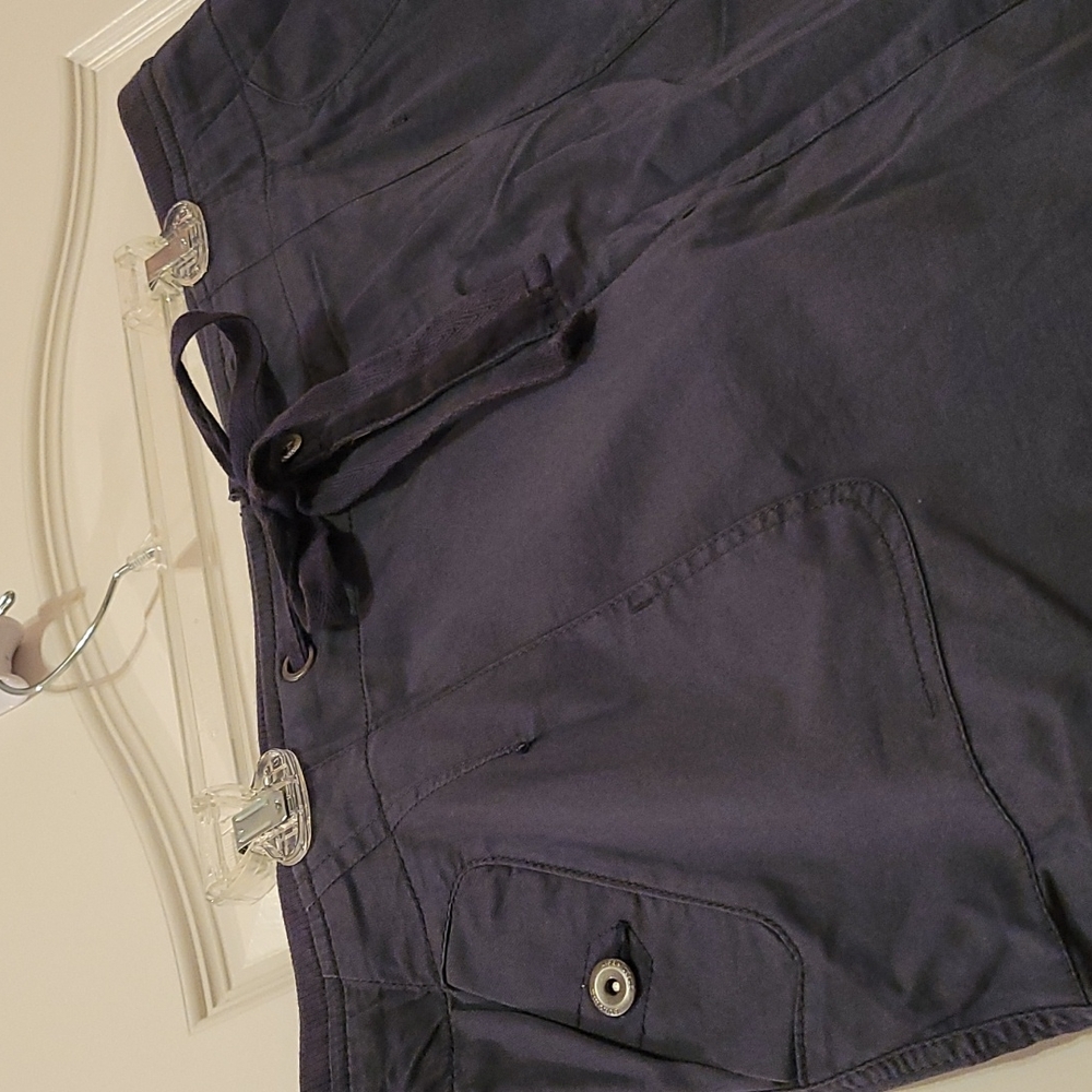 Like New Sonoma Life + Style Charcoal Original Cargo Skort - Picture 4 of 10